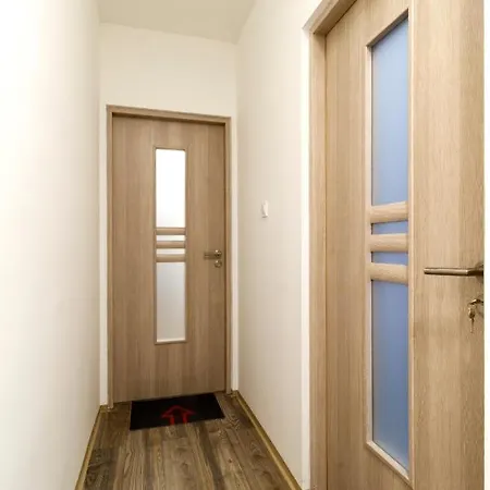 Karikum Large Appartement *