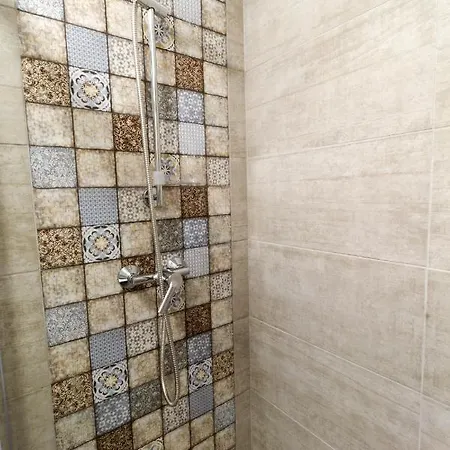 Karikum Large * Boedapest